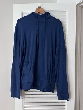 Vince Navy Hooded Pullover Sweatshirt, size L